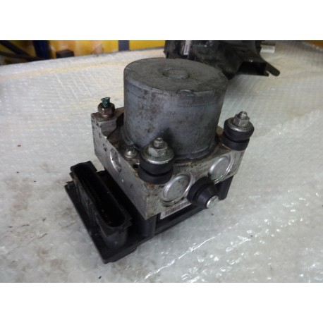 Bomba de ABS Renault Clio 2003 8200 229 137