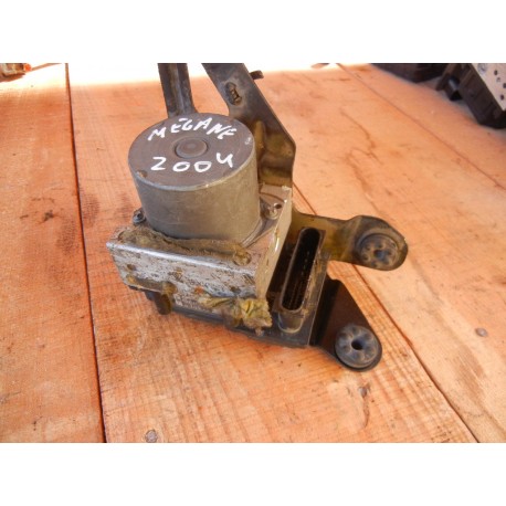 Bomba de ABS Renault Megane 2004 8200 377 455