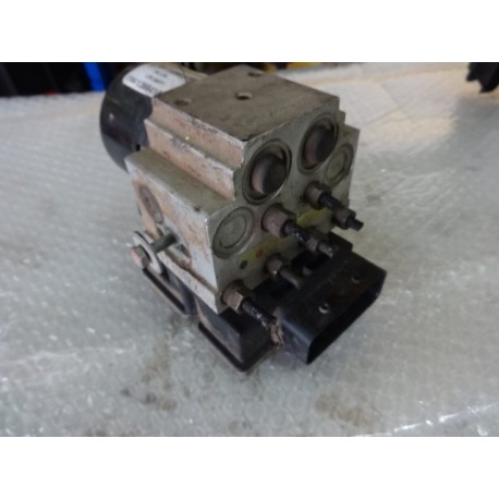 Bomba de ABS Renault Trafic 2003 82000184211