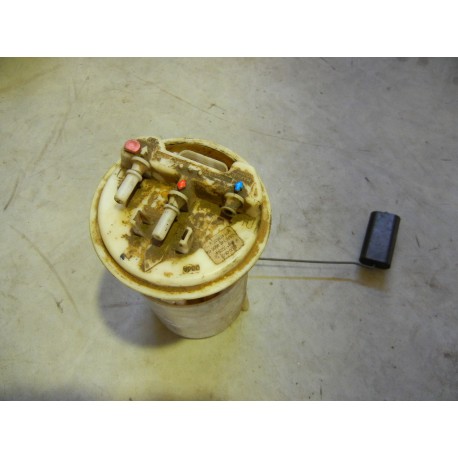 Boia de Combustivel Mitsubishi Carisma MR 473507